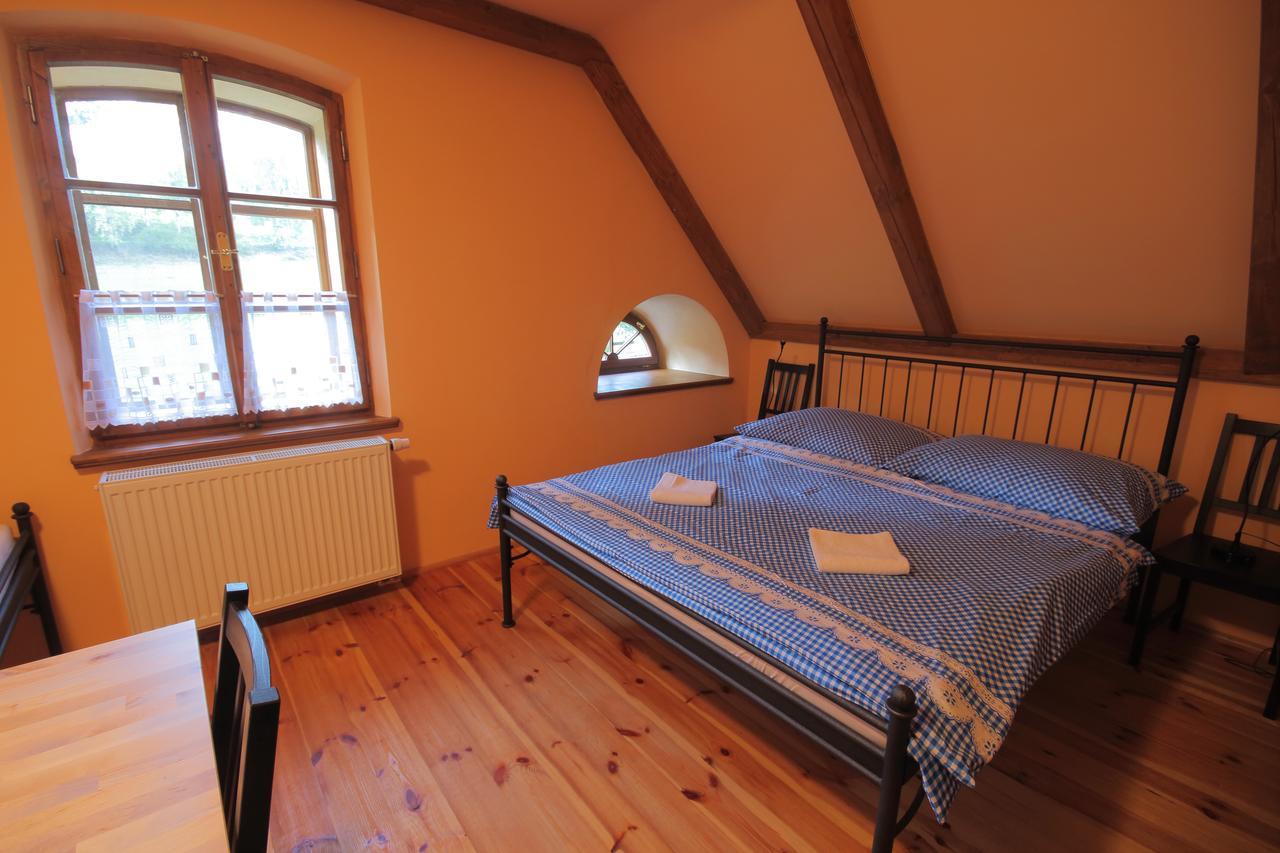 Belsky Dvur Hotel Bely Buitenkant foto