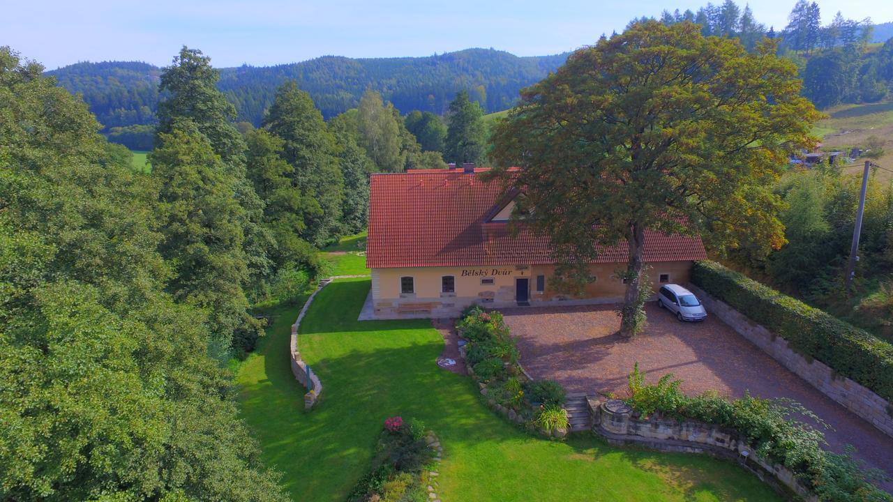 Belsky Dvur Hotel Bely Buitenkant foto